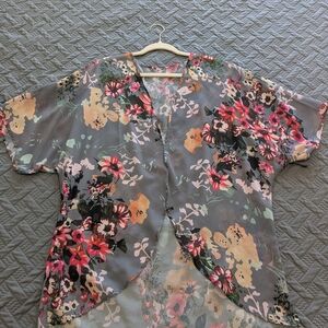 Chic Floral Women's Kimono Cardigan in Gray and Pink